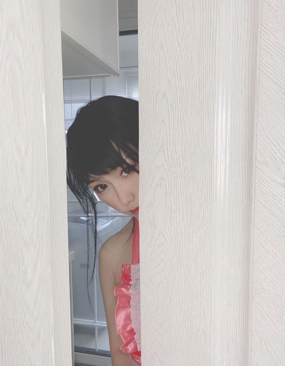 ���ߣ�����������ɫ��ͷ��