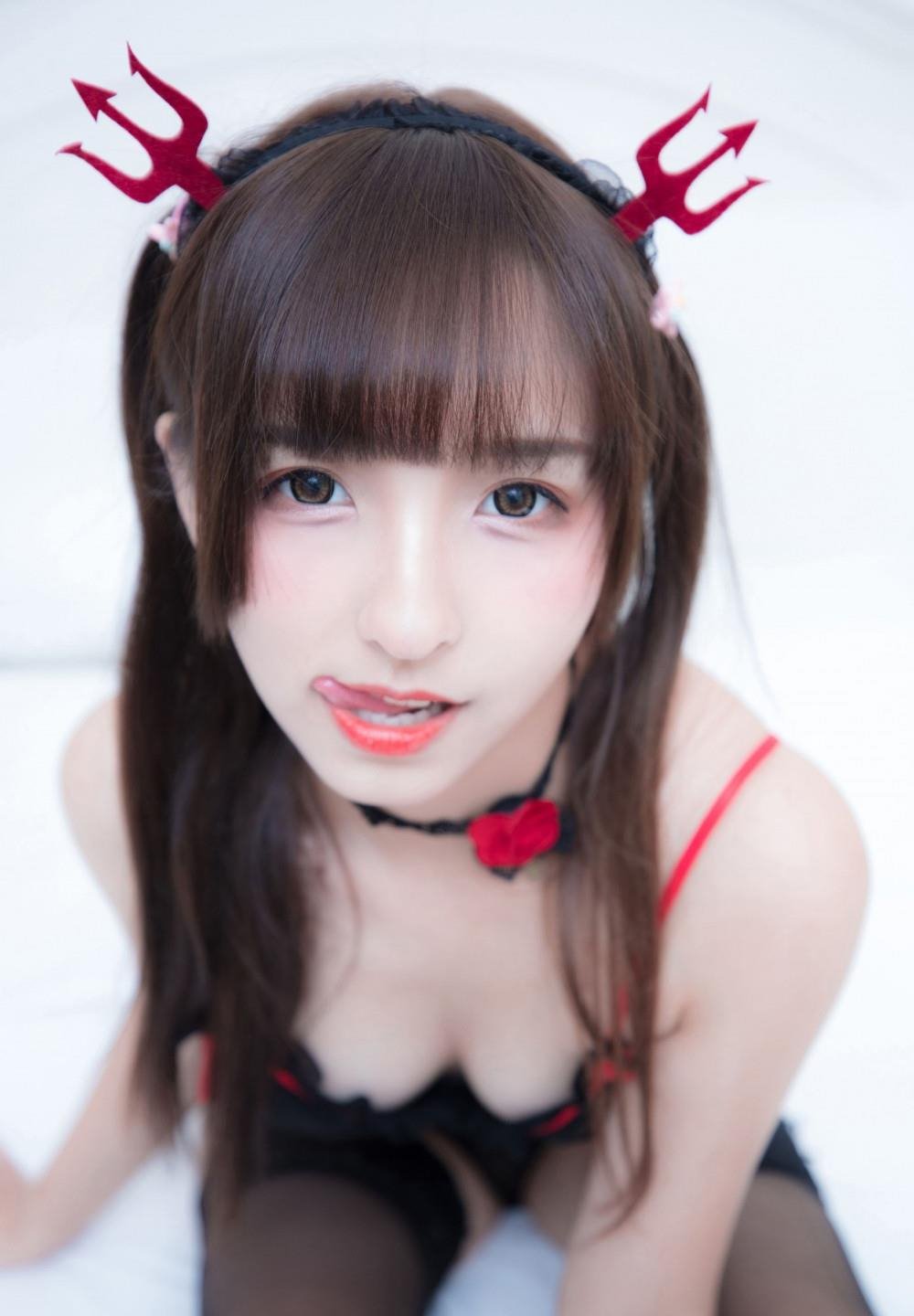 ���ߣ����е�������ѩ��ģ�ͷ��