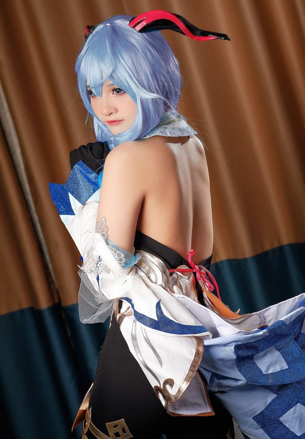 ���ߣ��ȴ��籩��ӣ��������ͷ��