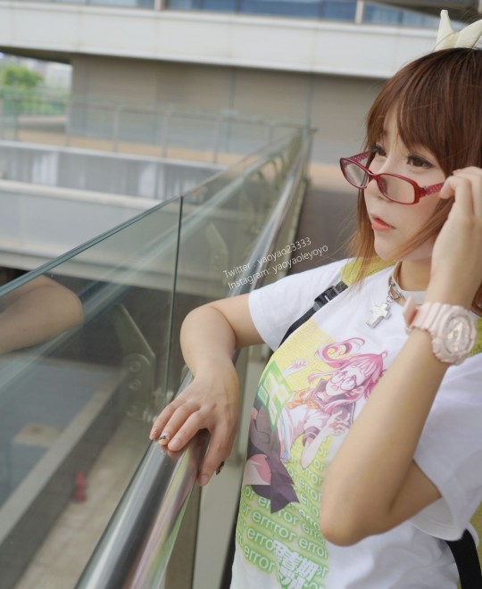 ���ߣ��ѹ�Ӣ���ӣ�ͷ��